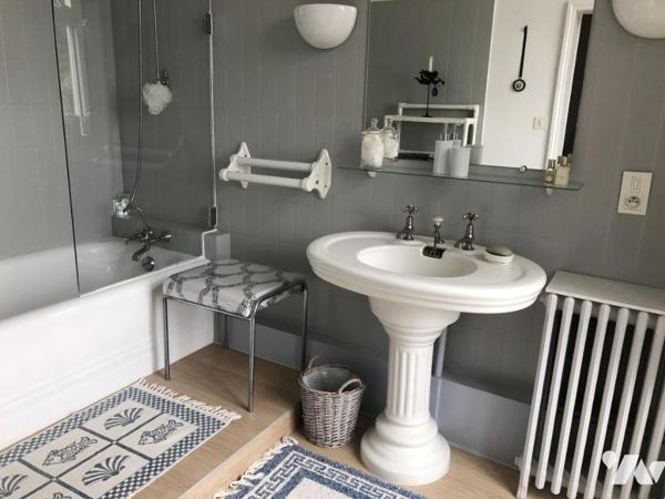 A VENDRE à SUCE-SUR-ERDRE - Propriété de Plaisance sur les Bords de l'Erdre proche de Nantes