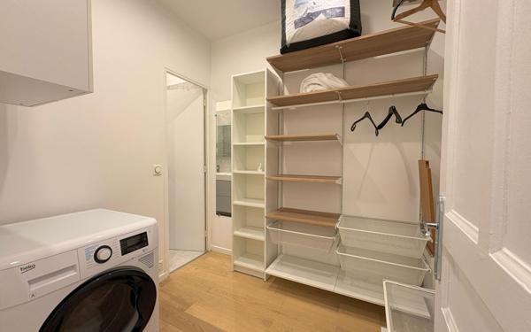 Appartement à louer    2 pièces • 50,44 m2 Paris 16
