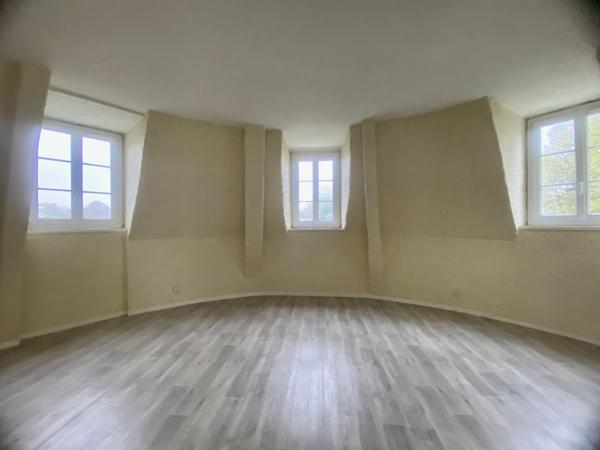 Appartement à VENETTE (60280)