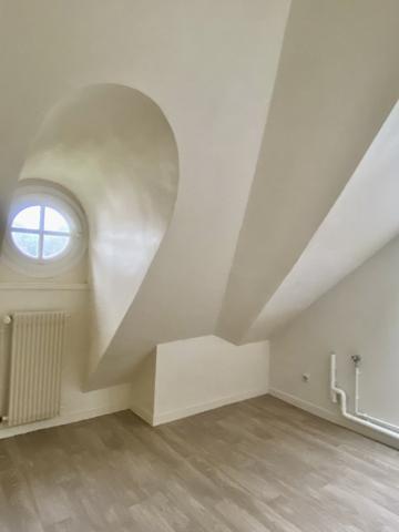 Appartement à VENETTE (60280)