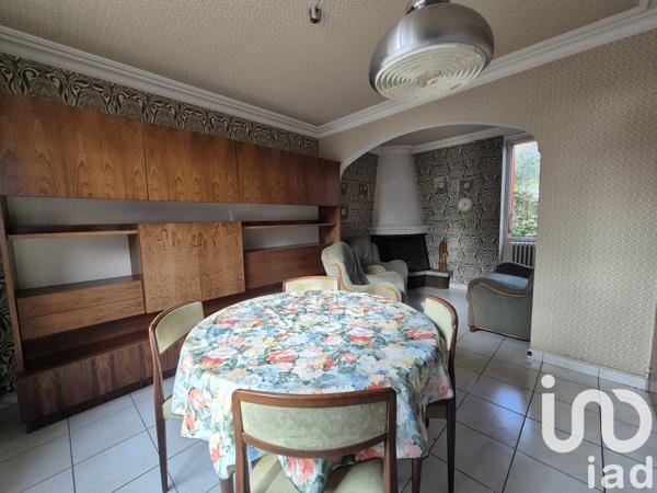 House for sale 8 rooms 130 m² Saint-Étienne-de-Montluc