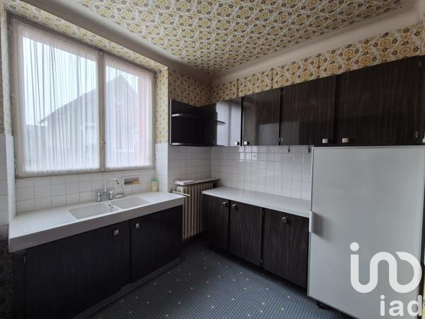 House for sale 8 rooms 130 m² Saint-Étienne-de-Montluc