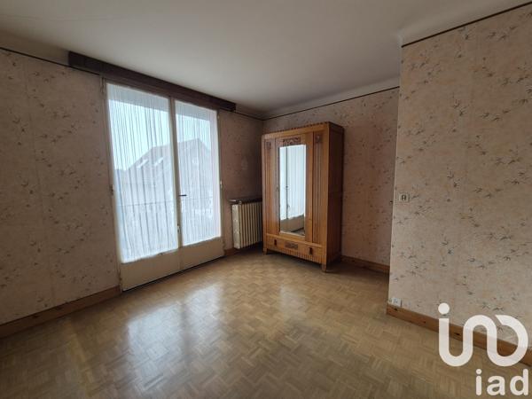 House for sale 8 rooms 130 m² Saint-Étienne-de-Montluc