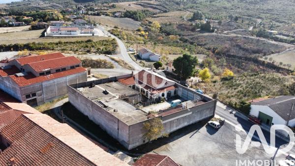 Maison à vendre 8 pièces 700 m² Saint-Paul-de-Fenouillet