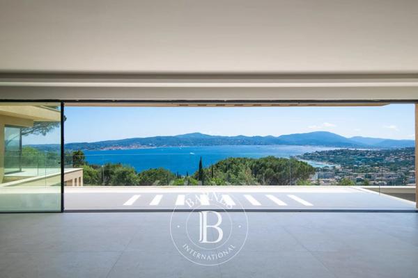 Sainte-Maxime, Propriété 5 Chambres -  500 m² à vendre