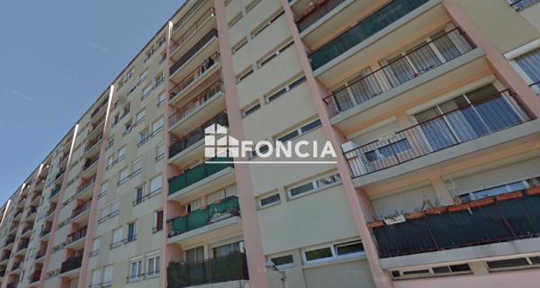 À vendre Appartement 5 pièces 96 m² - Saint-étienne-du-rouvray 76800