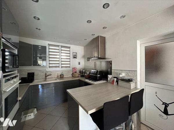 Maison T5 avec jardin de PP à BERRE L'ETANG