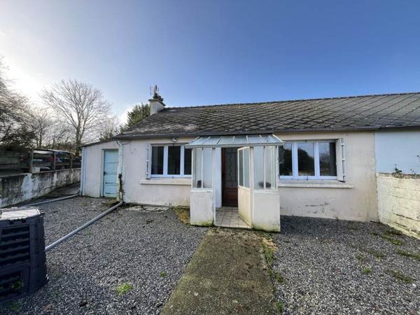 Maison à vendre |                                       Landeleau |                                        2 pièces  |  50 m²