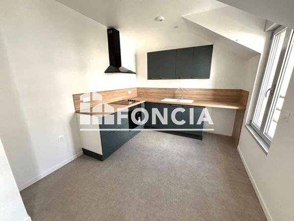 Location Appartement 4 pièces 86 m² - 1 ter rue Deville Château-thierry 02400