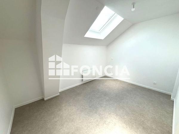 Location Appartement 4 pièces 86 m² - 1 ter rue Deville Château-thierry 02400