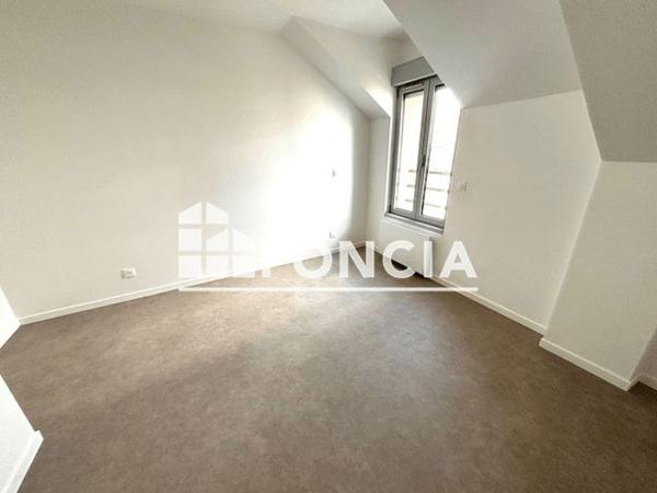 Location Appartement 4 pièces 86 m² - 1 ter rue Deville Château-thierry 02400