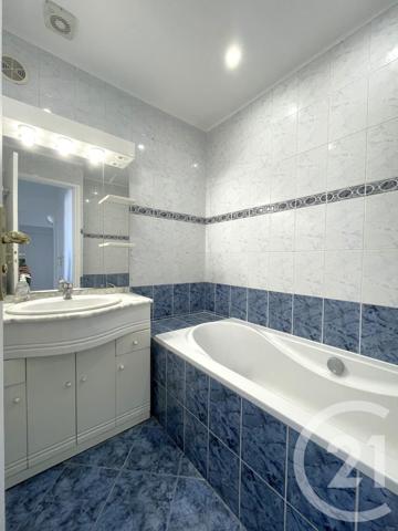 Appartement F2 à vendre  2 pièces - 45 m2 PARIS - 75016