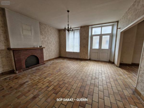 Maison à vendre à Avranches dans la Manche (50300), ref : 8470