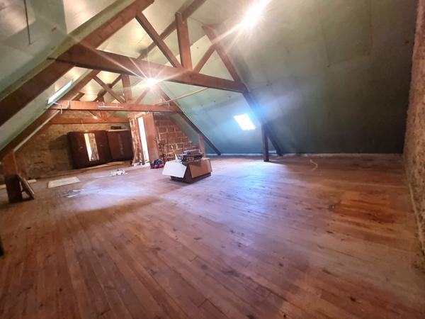 Maison 7 pièces à vendre à Quimperlé - 166.4 m² sur terrain de 1733 m²