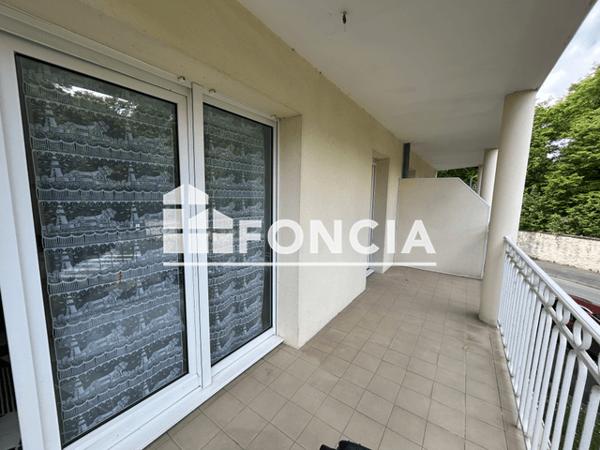 Location Appartement meublé 2 pièces 35.24 m² - 57 RUE MONSEIGNEUR ADAM Caen 14000
