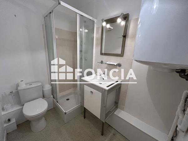 Location Appartement meublé 2 pièces 35.24 m² - 57 RUE MONSEIGNEUR ADAM Caen 14000