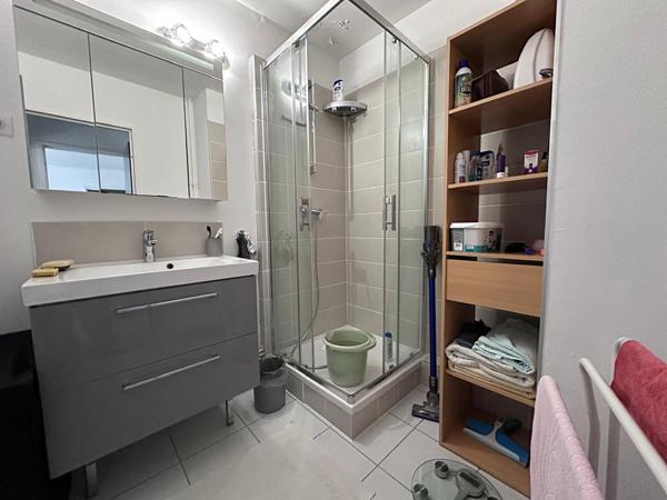 TYPE 2, REIMS - AVENUE D'EPERNAY