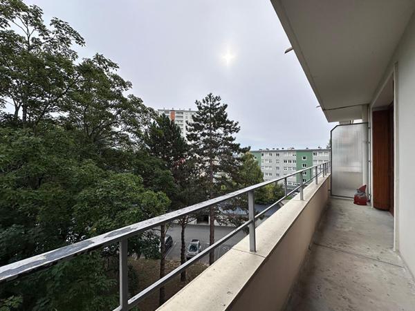 TYPE 2, REIMS - AVENUE D'EPERNAY