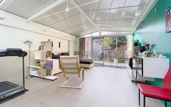 Maison à vendre    5 pièces •  Armentières