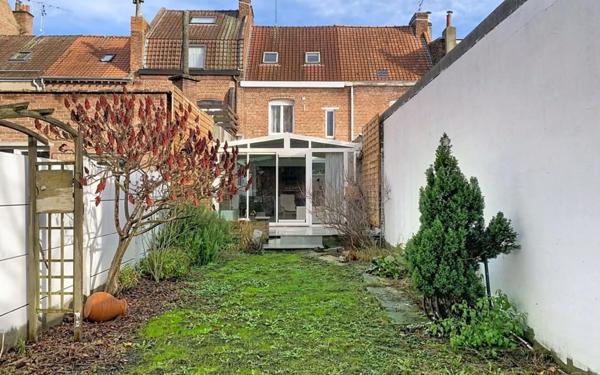 Maison à vendre    5 pièces •  Armentières