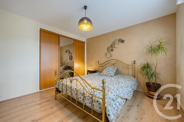 Appartement F4 à vendre  4 pièces - 93 m2 RUMILLY - 74