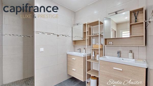 Propriété 7 pièces vue mer imprenable plus une parcelle de 700 m2