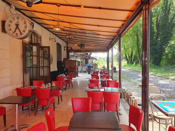 Achat fonds de commerce Uzès - 170 m² - 387 000 €