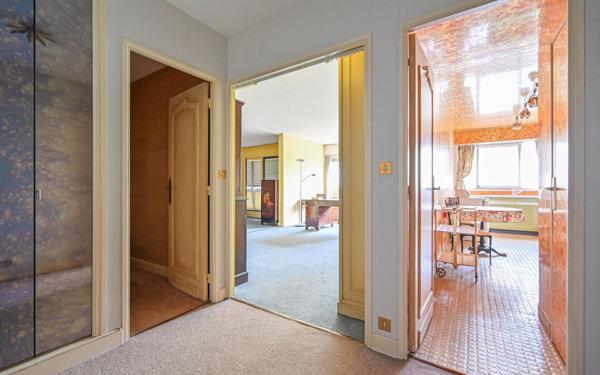 Appartement à vendre    4 pièces • 110,26 m2 Paris 20