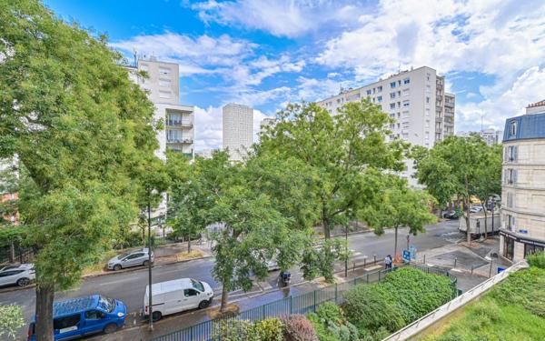 Appartement à vendre    4 pièces • 110,26 m2 Paris 20