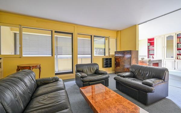 Appartement à vendre    4 pièces • 110,26 m2 Paris 20