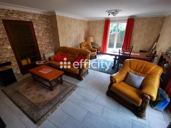 Maison
         5 pièces
        - 126 m² 195 000 € *