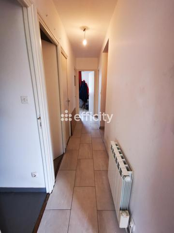 Maison
         5 pièces
        - 126 m² 195 000 € *