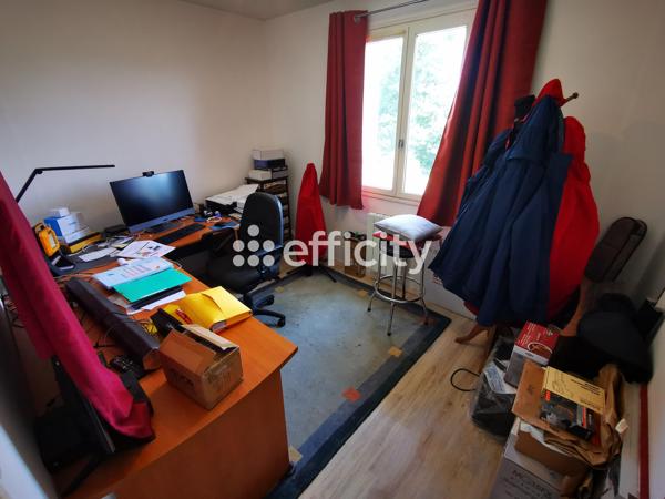 Maison
         5 pièces
        - 126 m² 195 000 € *