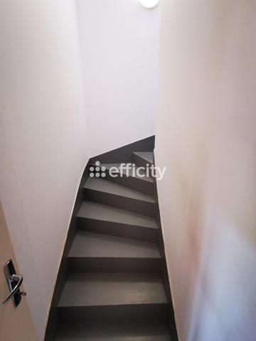 Maison
         5 pièces
        - 126 m² 195 000 € *