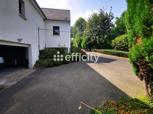Maison
         5 pièces
        - 126 m² 195 000 € *