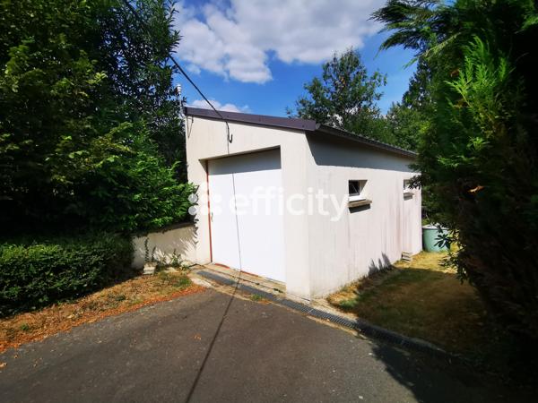 Maison
         5 pièces
        - 126 m² 195 000 € *