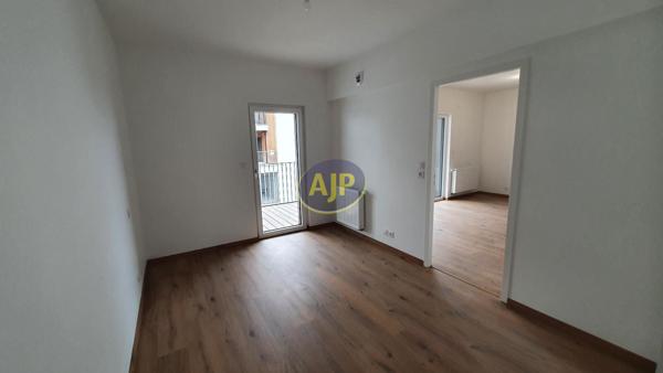 Appartement à louer Coueron : 2 pièces, 45m² avec 1 chambre(s) à 682€ - AJP Immobilier Nantes Sud