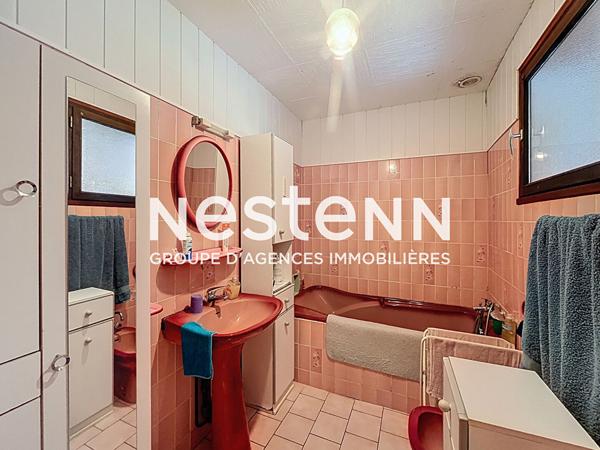 Immeuble Le Merevillois 7 pièce(s) 153.17 m2