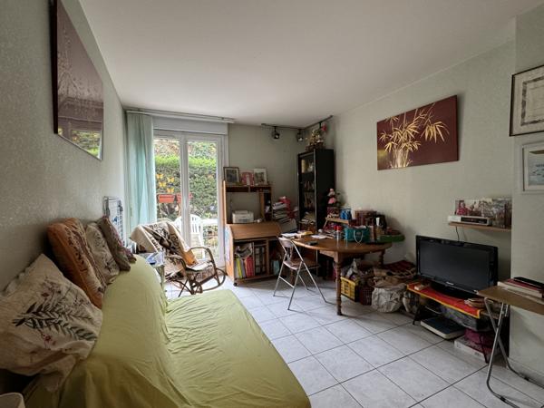 Paris (75013) PARIS 13ème - OLYMPIADES Villa Tolbiac T2 de 43,21 m2 au rez-de-chaussée sur jardin de 20 m2