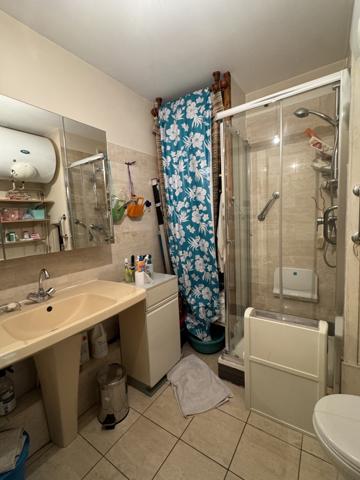 Paris (75013) PARIS 13ème - OLYMPIADES Villa Tolbiac T2 de 43,21 m2 au rez-de-chaussée sur jardin de 20 m2