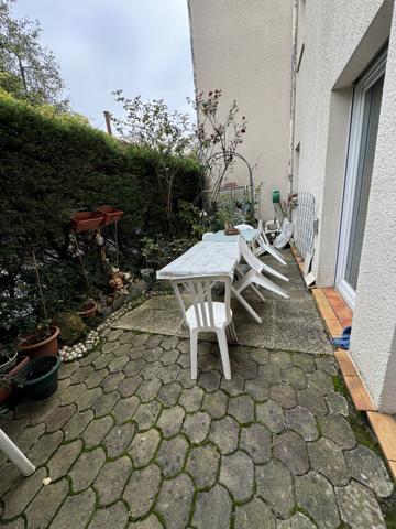 Paris (75013) PARIS 13ème - OLYMPIADES Villa Tolbiac T2 de 43,21 m2 au rez-de-chaussée sur jardin de 20 m2