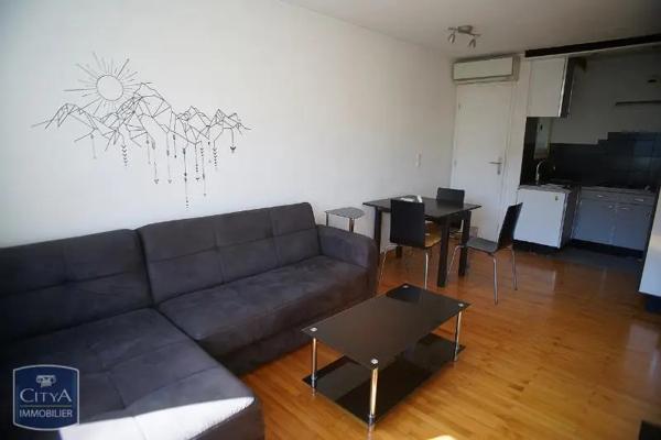 Appartement à louer 2 pièces 40.74m² Grenoble (38000)