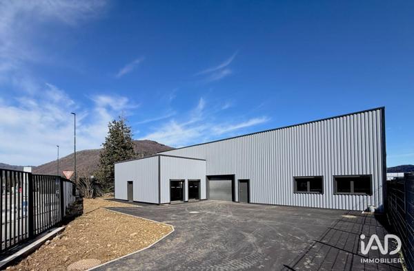 Local d’activité à vendre 750 m² Saint-Étienne-de-Crossey