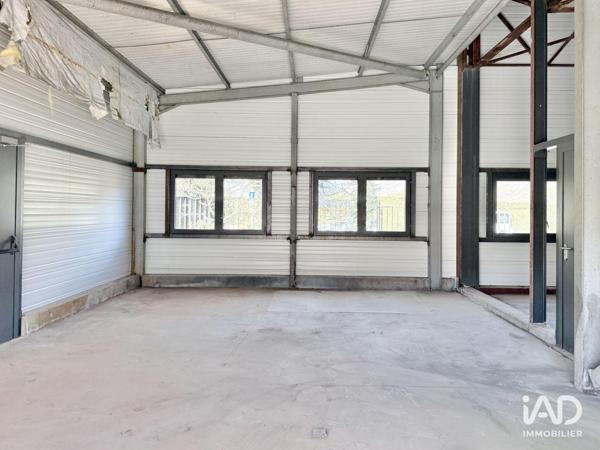 Local d’activité à vendre 750 m² Saint-Étienne-de-Crossey