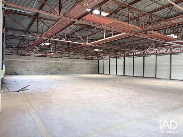 Local d’activité à vendre 750 m² Saint-Étienne-de-Crossey