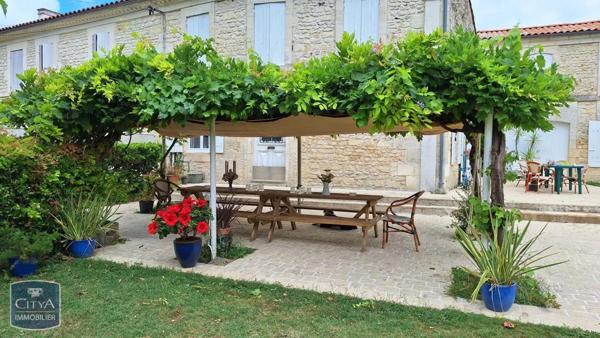 Maison à vendre 8 pièces 245m²