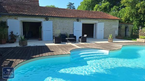 Maison à vendre 8 pièces 245m²