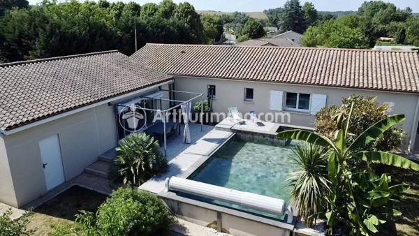 Vente                                                      Maison
                        
                     5 pièces                      136 m2                     à Saint-Astier