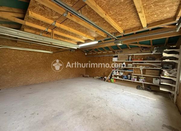 Vente                                                      Maison
                        
                     5 pièces                      136 m2                     à Saint-Astier