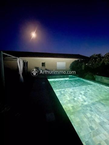 Vente                                                      Maison
                        
                     5 pièces                      136 m2                     à Saint-Astier